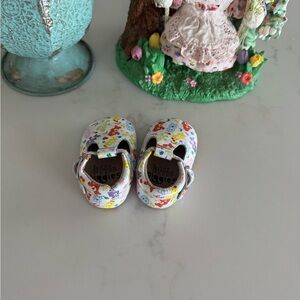 0-3 month Little Piggies leather Care Bear shoes